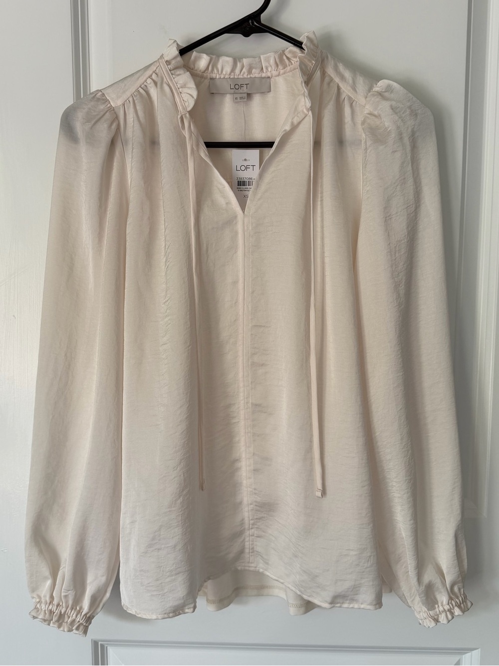 LOFT Cream Ruffle-Neck Long Sleeve Blouse